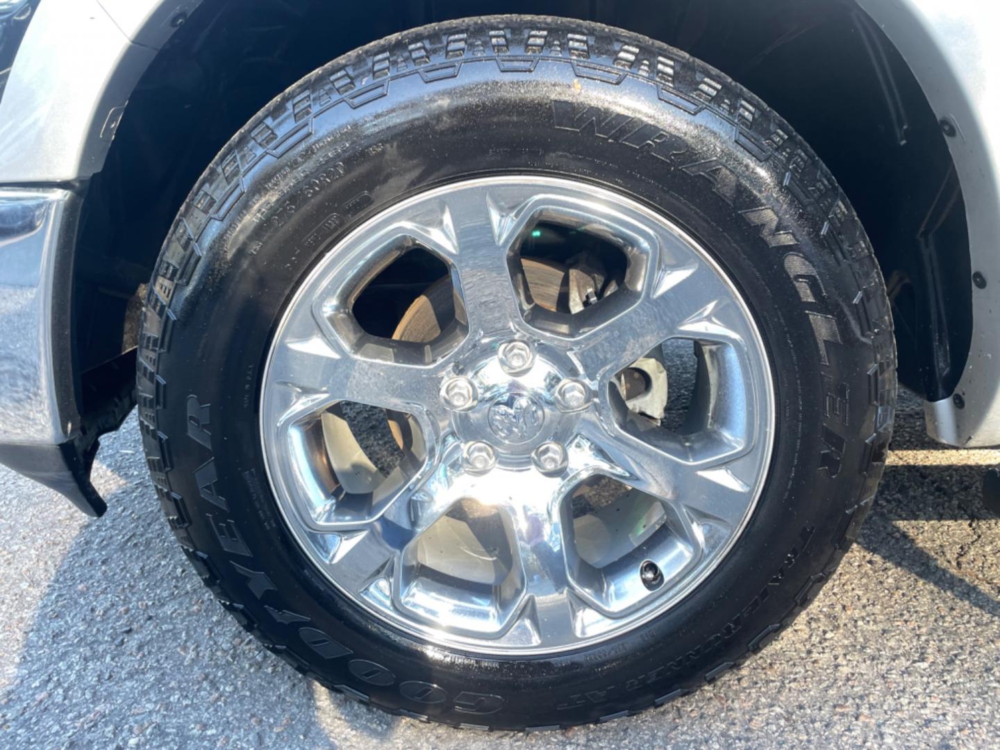 2014 BLACK RAM 1500 LARAMIE (1C6RR6VTXES) with an 5.7L engine, Automatic transmission, located at 5103 Dorchester Rd., Charleston, SC, 29418-5607, (843) 767-1122, 36.245171, -115.228050 - Photo#22